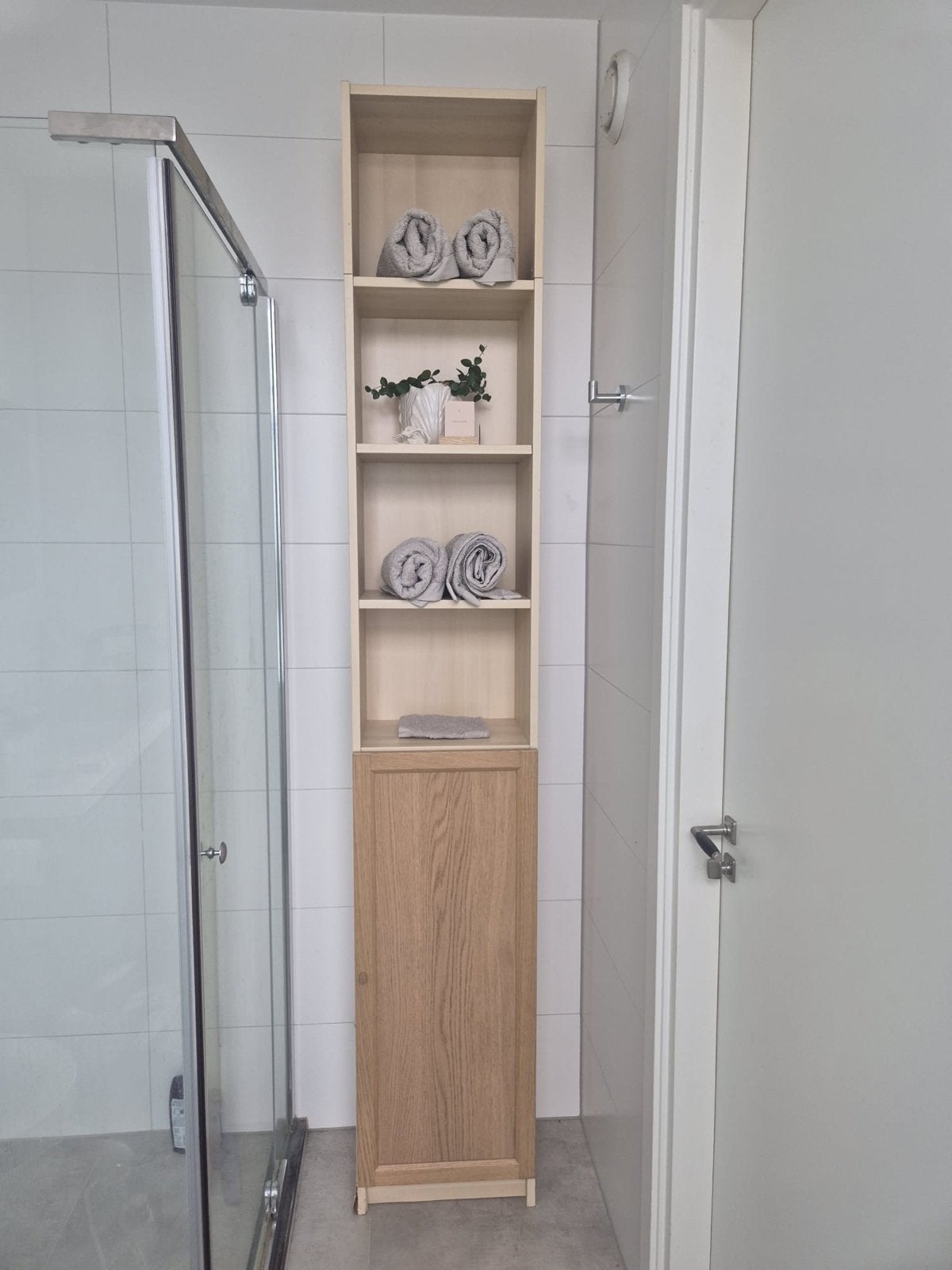 Billy boekenkast/badkamermeubel met billy oxberg deur, Huis en Inrichting, Overige materialen, Minder dan 50 cm, Gebruikt, 200 cm of meer