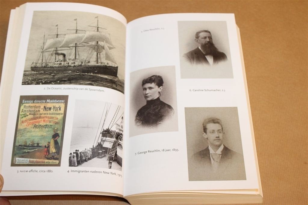 Reuchlins Reis — Holland-Amerika Lijn en de Titanic-Ramp, Boeken, Ophalen of Verzenden, Gelezen