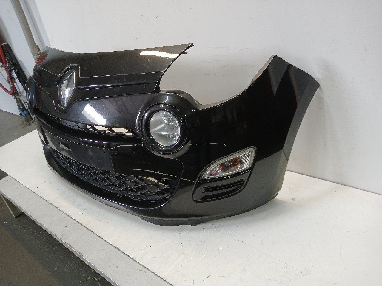 Bumper voor Renault Twingo, Onderdelen@venauto.nl, Van der Ven Autorecycling B.V., Gebruikt, Ettenseweg 76, 4706 PB Roosendaal, The Netherlands