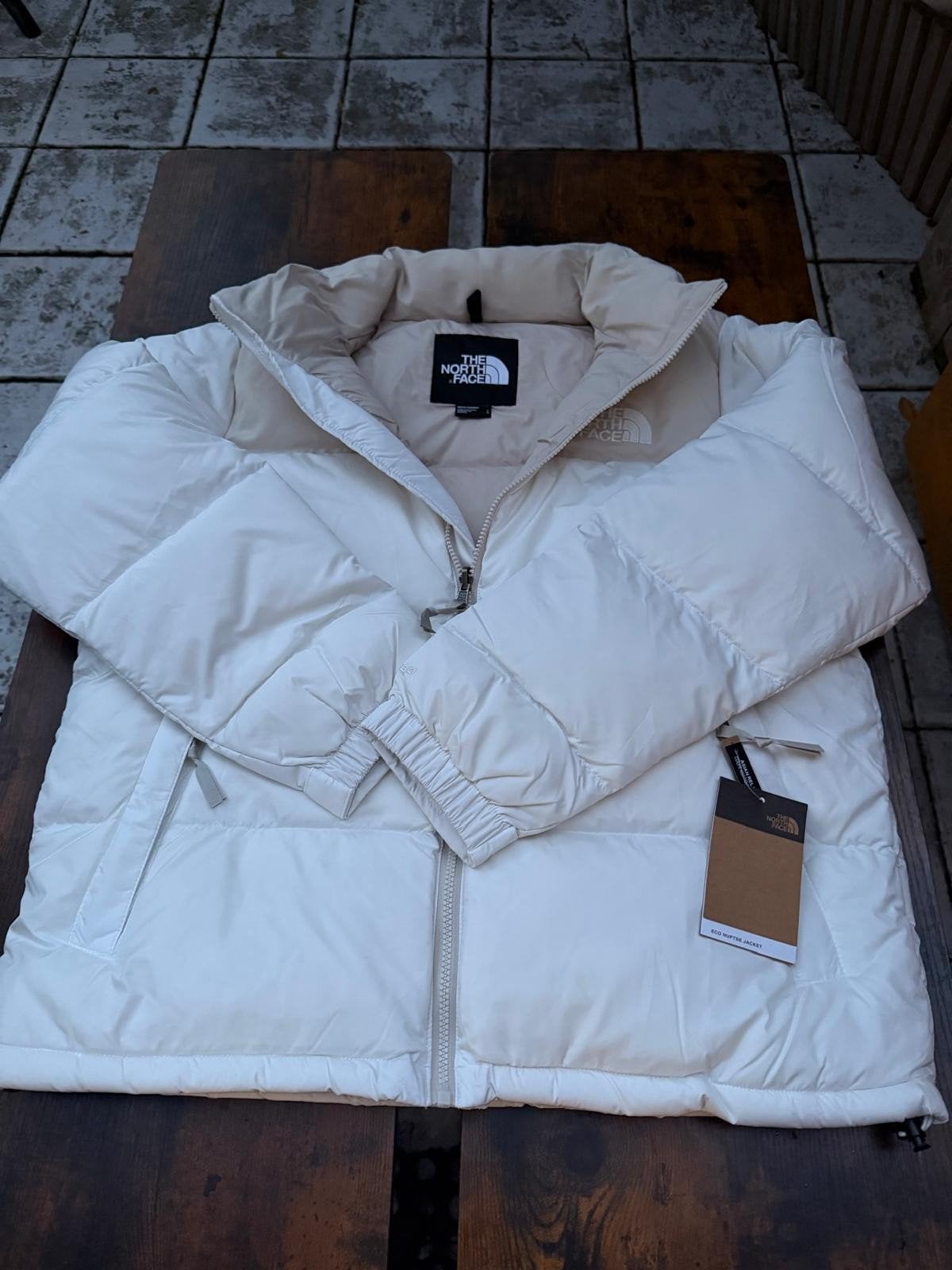 The North Face Puffer Jacket - Crème - Maat L, Maat 52/54 (L), Beige, Nieuw, Ophalen of Verzenden