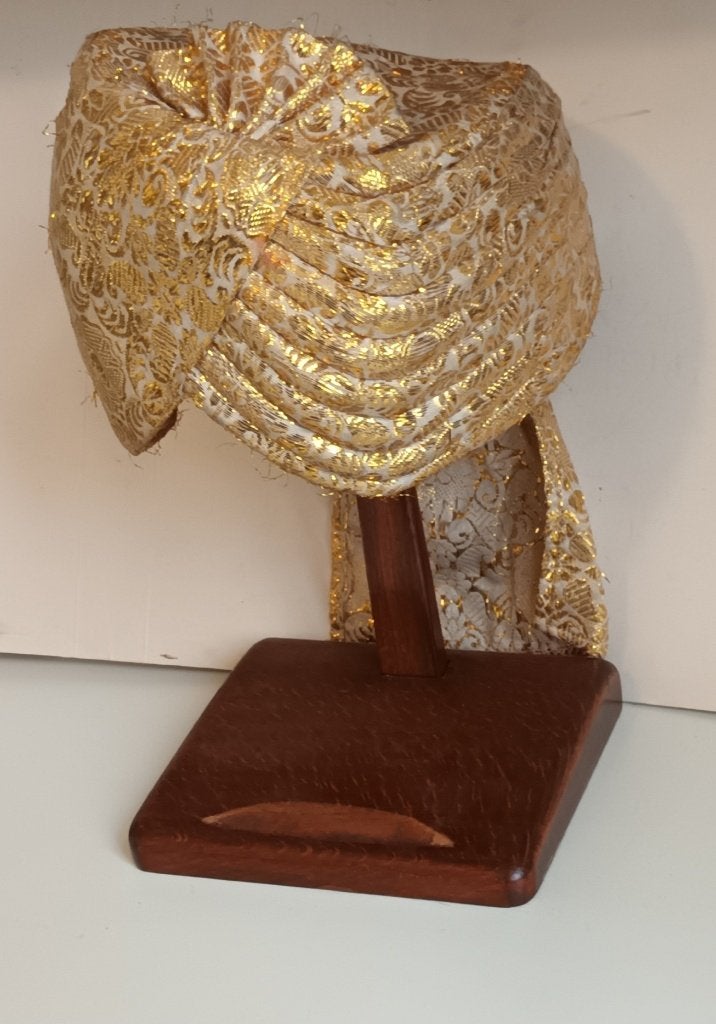 Antiek Indiaas Baraat bruiloft heren Pagdi van zijde, Antiek en Kunst, Antiek | Kleding en Accessoires, Ophalen of Verzenden, Heren