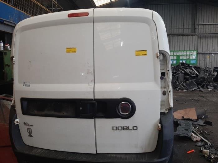Achterdeur Bus-Bestelauto van een Fiat Doblo, Gebruikt, -, Deur, -