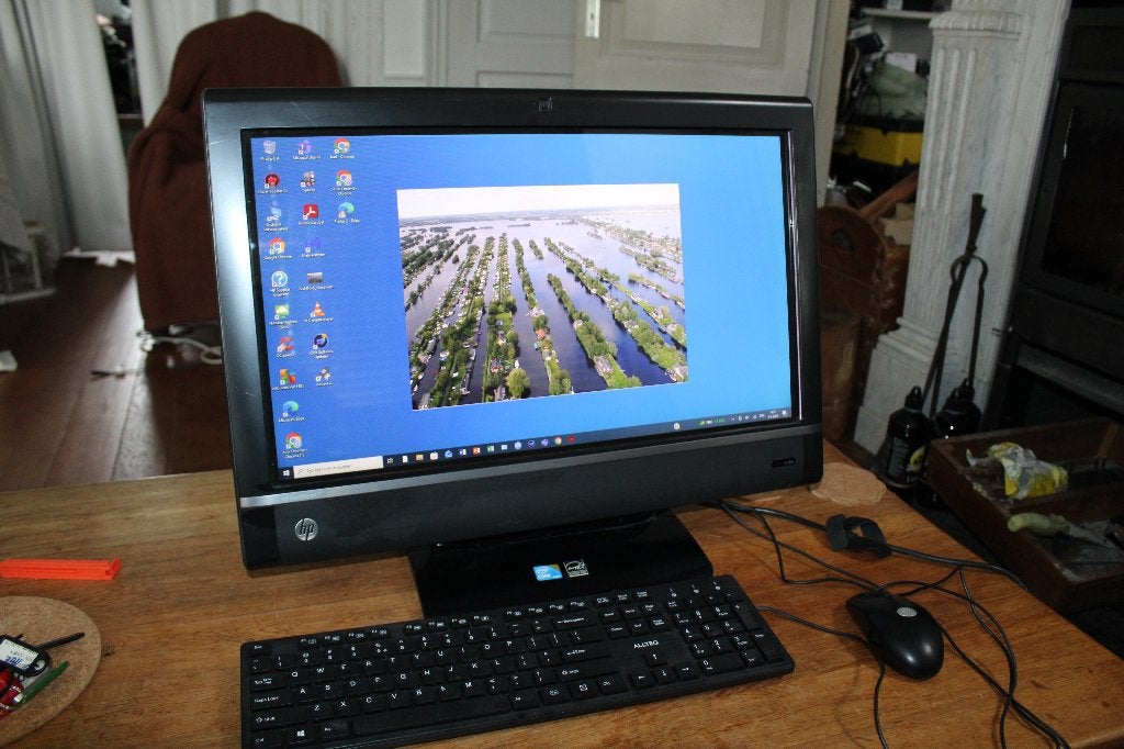 Alles in 1 pc met 24 inch aanraakscherm, ssd & I5 processor, 8 GB, Ophalen of Verzenden, Gaming, HDD