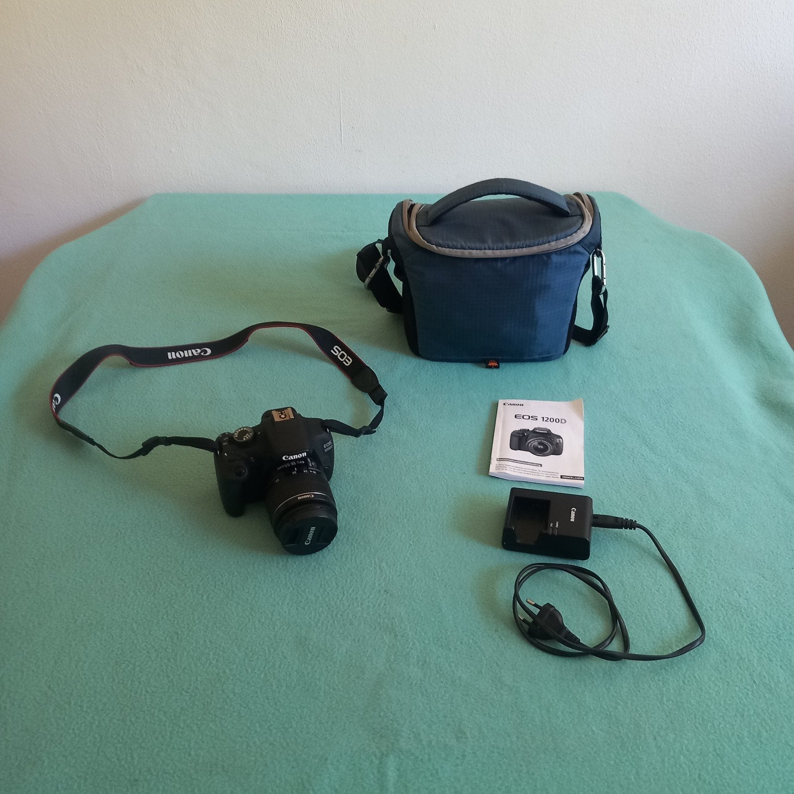 Canon EOS 1200D Spiegelreflexcamera - Zo goed als nieuw, Audio, Tv en Foto, Fotocamera's Digitaal, Spiegelreflex, Canon, Ophalen of Verzenden