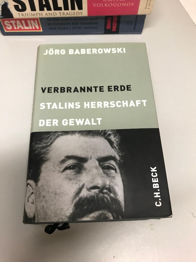Verbrannte erde Stalins herrschaft der gewalt, Ophalen of Verzenden, Tweede Wereldoorlog, Gelezen, Algemeen