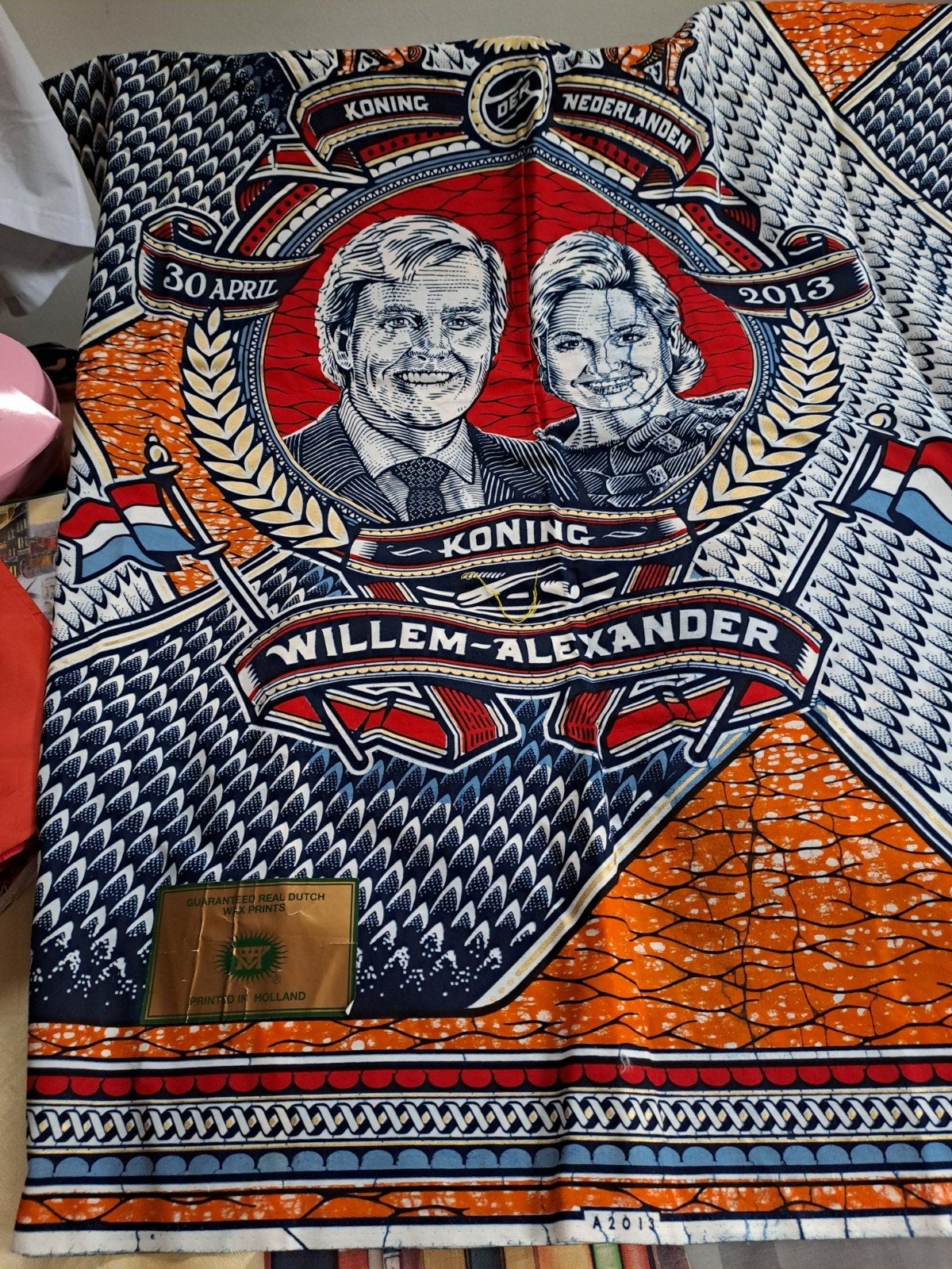 grote Batik lap van koning WA en koningin Maximai, Hobby en Vrije tijd, Stoffen en Lappen, Ophalen of Verzenden, Katoen, 200 cm of meer