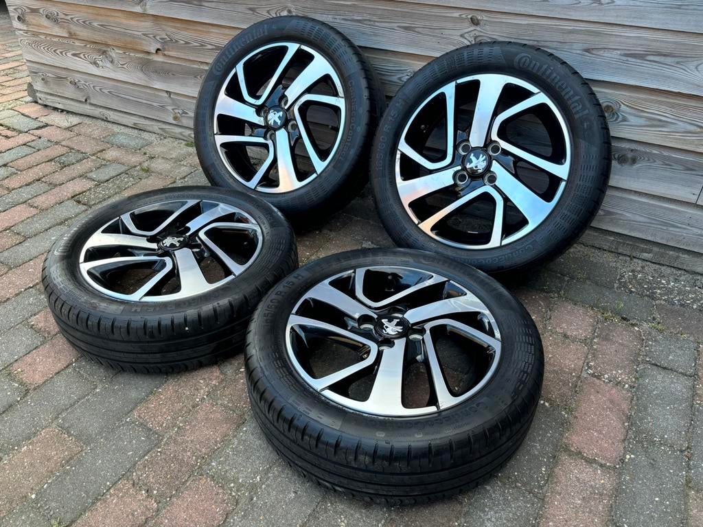 15 inch Peugeot 108 velgen Citroen C1 velgen Toyota Aygo, Auto-onderdelen, Banden en Velgen, Ophalen, Gebruikt, 15 inch, Banden en Velgen
