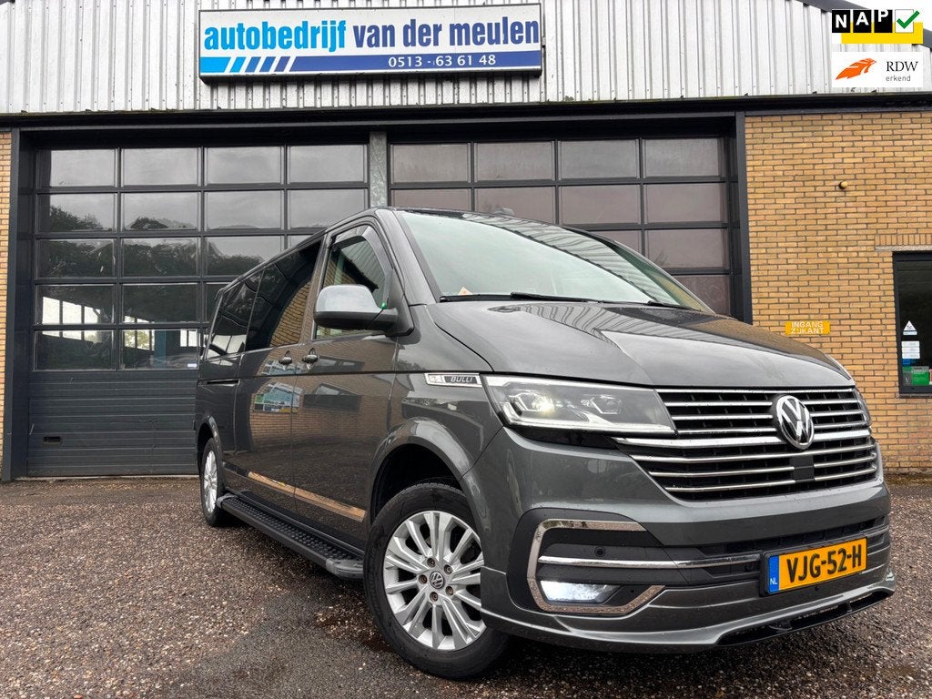 Volkswagen Transporter 2.0 TDI L2H1 30 DC BULLI AUTOMAAT NL, Auto's, Stof, Gebruikt, Euro 6, 4 cilinders