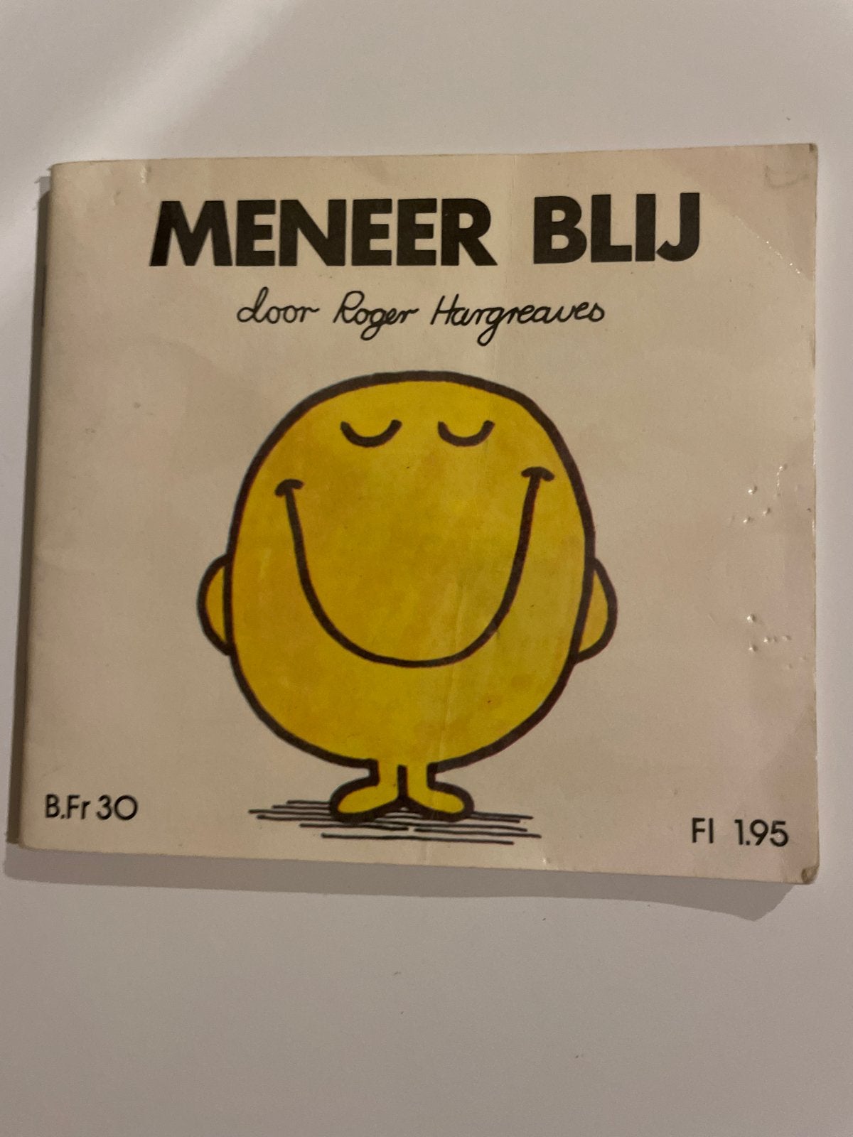 Meneer Blij - Roger Hargreaves (Gebruikssporen), Ophalen of Verzenden, Gelezen, 3 tot 4 jaar