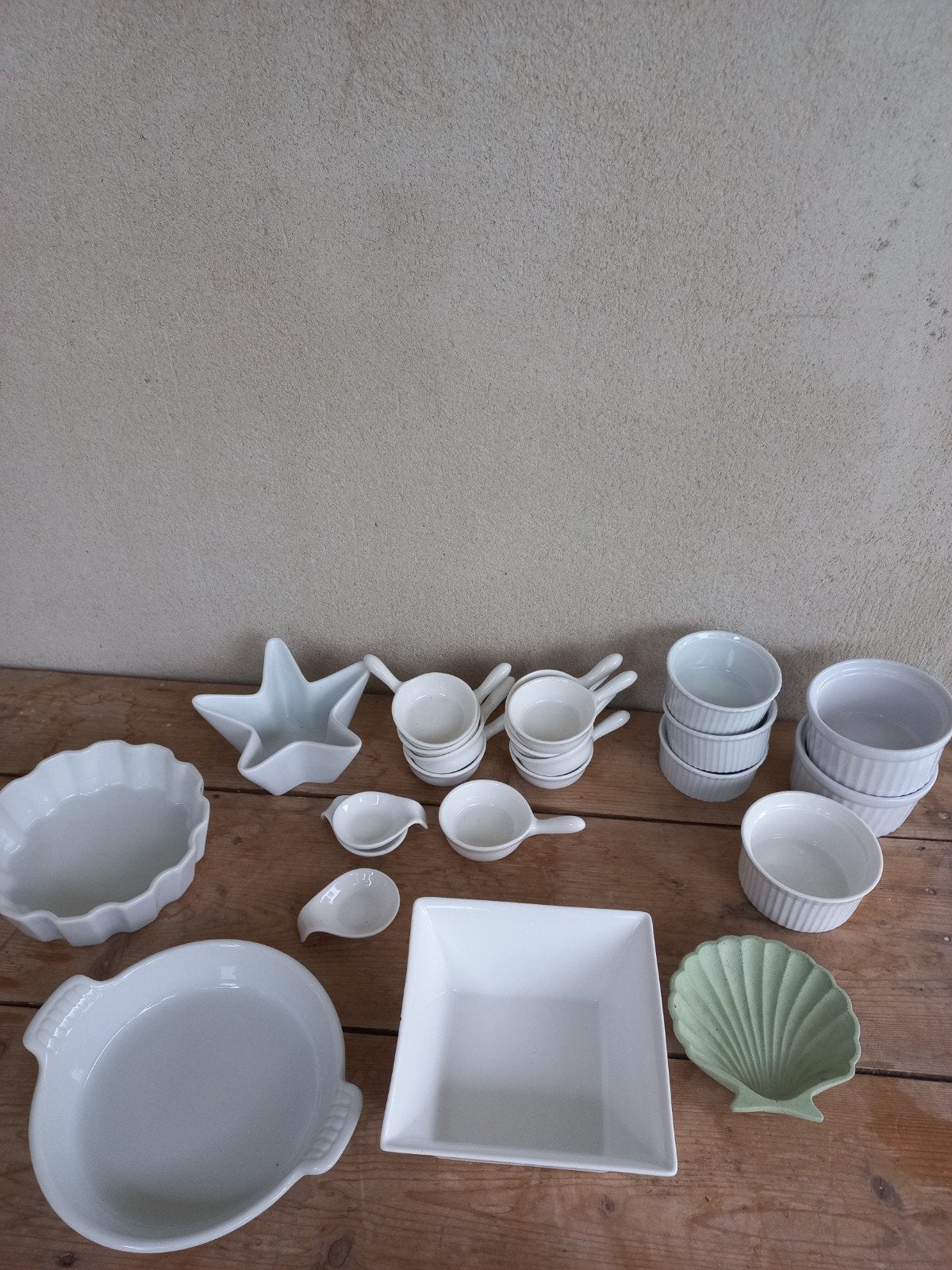 Diverse wit aardewerk, Ophalen of Verzenden, Overige stijlen, Aardewerk, Schaal of Schalen