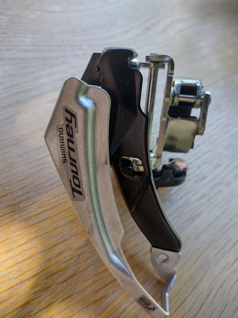 Shimano Tourney Voorderailleur FD-TY500 - nieuw, Ophalen, Derailleur of Ketting, Mountainbike, Shimano