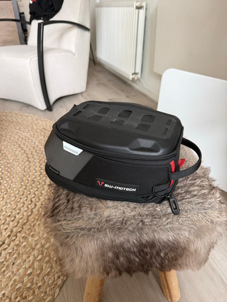 SW-Motech Tanktas met Tankring kawasaki versys 650 2022, Motoren, Ophalen of Verzenden, Zo goed als nieuw