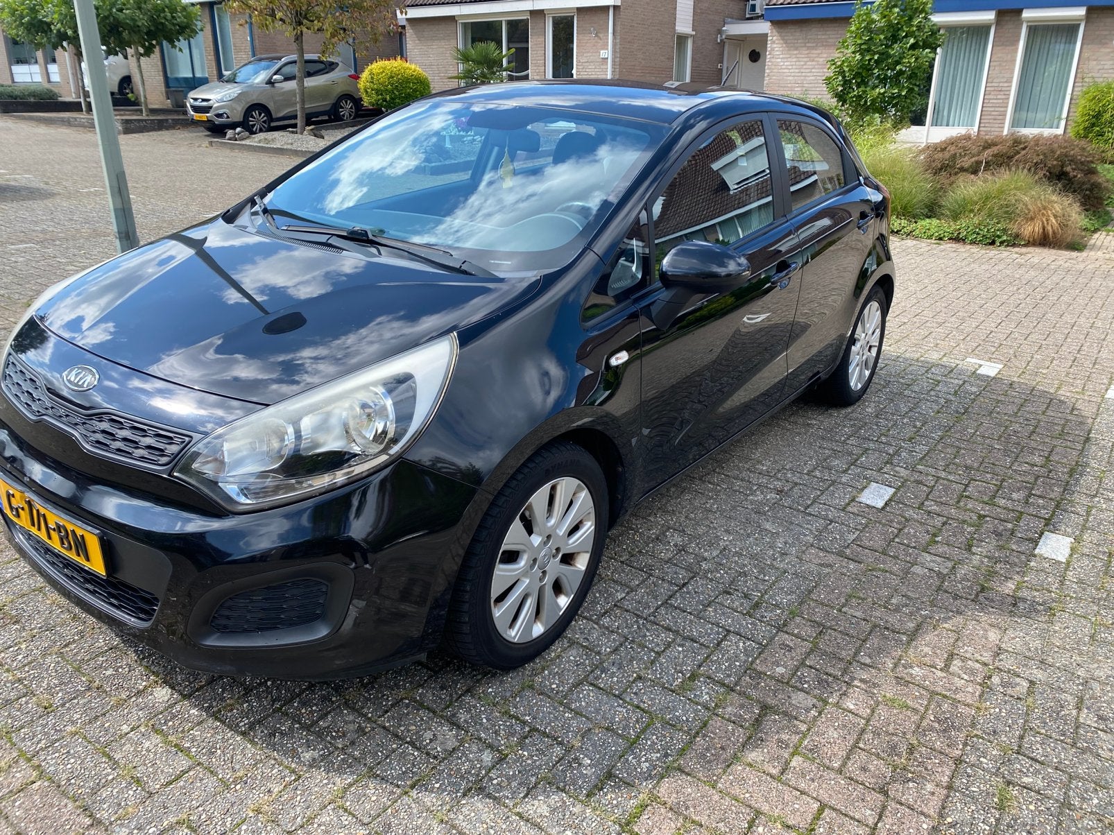 Kia Rio 1.2 I 5DRS 2012 Zwart, Auto's, Voorwielaandrijving, 450 kg, 40 €/maand, 4 cilinders