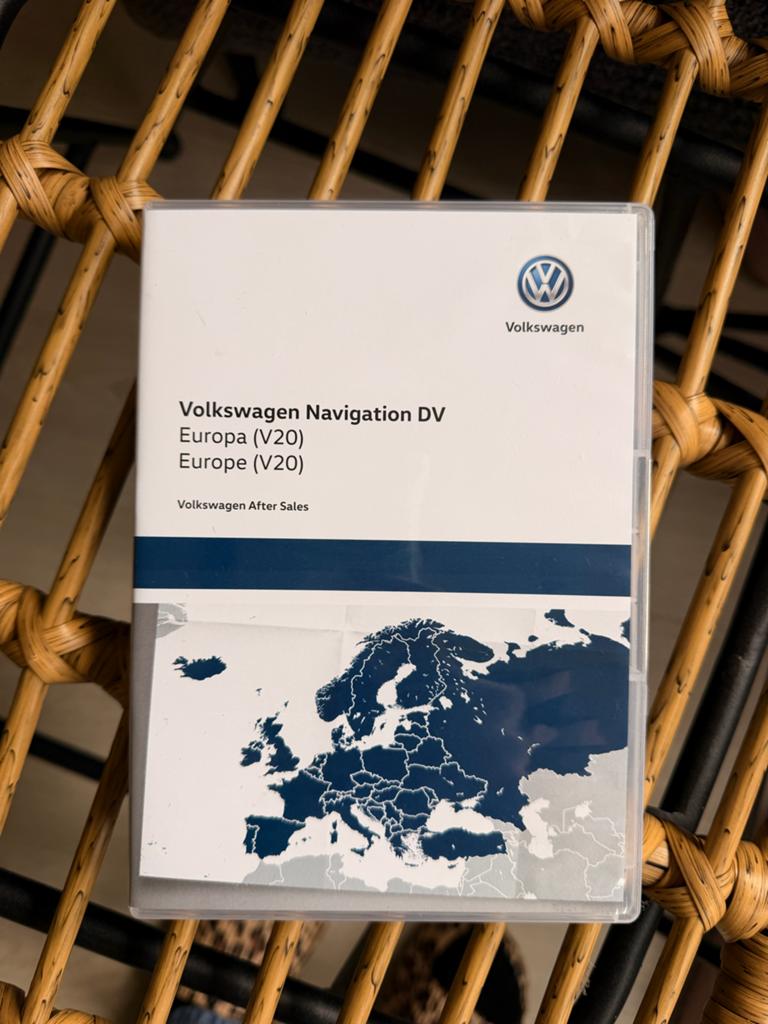 VW Volkswagen Navigatie SD Kaart Europa V20 Discover Pro, Verzenden, Zo goed als nieuw