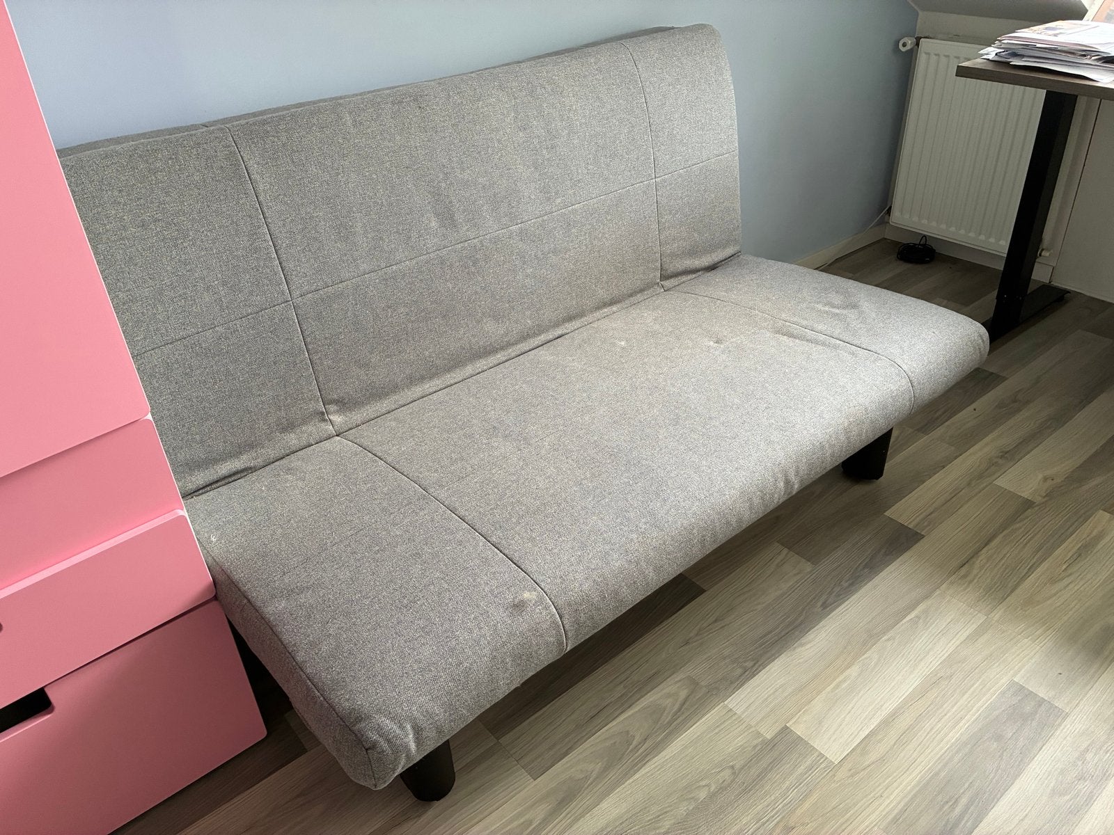 Grijze 2 persoons slaapbank - Chicago, Ophalen, Gebruikt, Tweepersoons, 140 cm