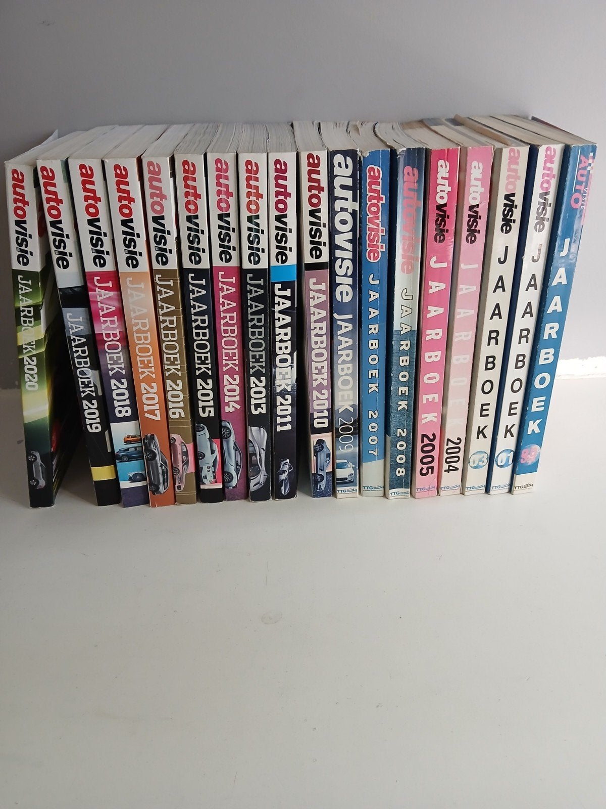 Autovisie Jaarboeken Collectie (2004-2020), Boeken, Ophalen of Verzenden, Zo goed als nieuw, Algemeen, Autovisie Redactie