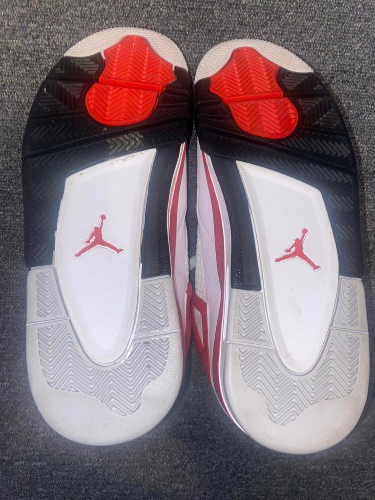 Heren Air jordan 4 retro maat 42,5, Ophalen of Verzenden, Zo goed als nieuw, Wit