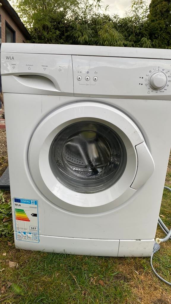 WLA wasmachine. 5 kg trommel A+, Ophalen, Zo goed als nieuw, 1200 tot 1600 toeren, 85 tot 90 cm