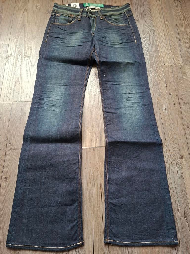 KUYICHI Wendy bootcut jeans W27 L32, Kleding | Dames, Spijkerbroeken en Jeans, Blauw, KUYICHI, Nieuw, Ophalen of Verzenden