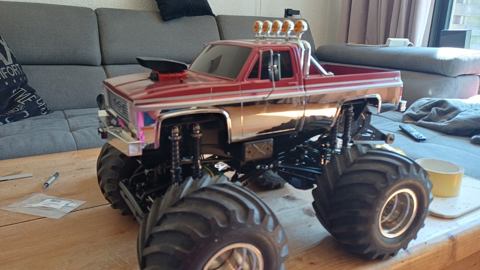 tamiya clod buster, Ophalen