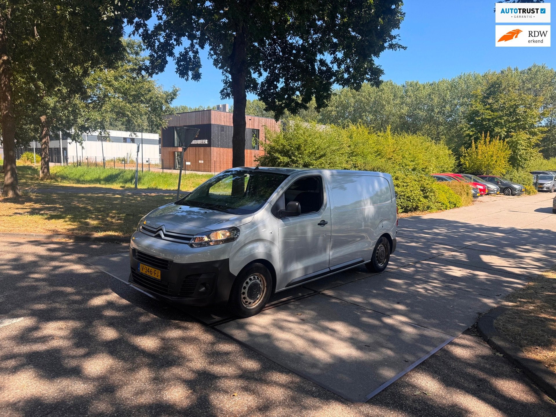 Citroen Jumpy 2.0 BlueHDI 180 Comfort M S&S AircoAutomaat, Euro 6, 4 cilinders, Citroën, Origineel Nederlands
