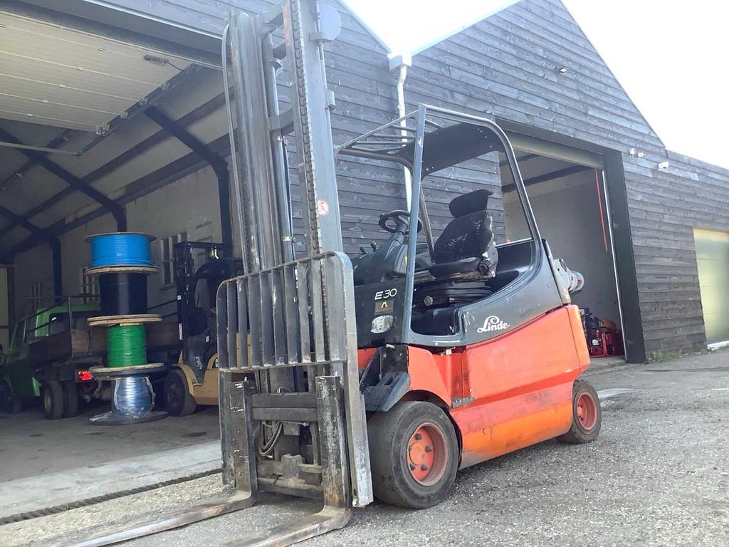 2004 Linde e30/600-02 Vorkheftruck, Zakelijke goederen, Elektrisch, Heftruck, Linde