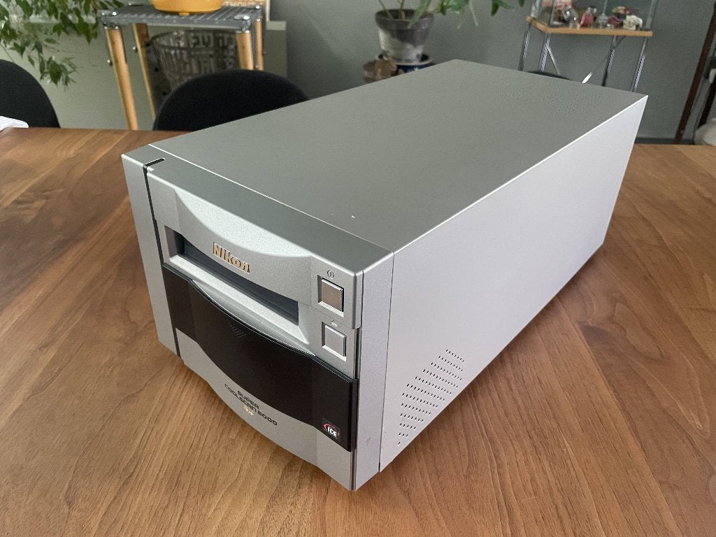 Nikon Super Coolscan 8000 ED met toebehoren, Diascanner, Ophalen of Verzenden, Nikon, MacOS