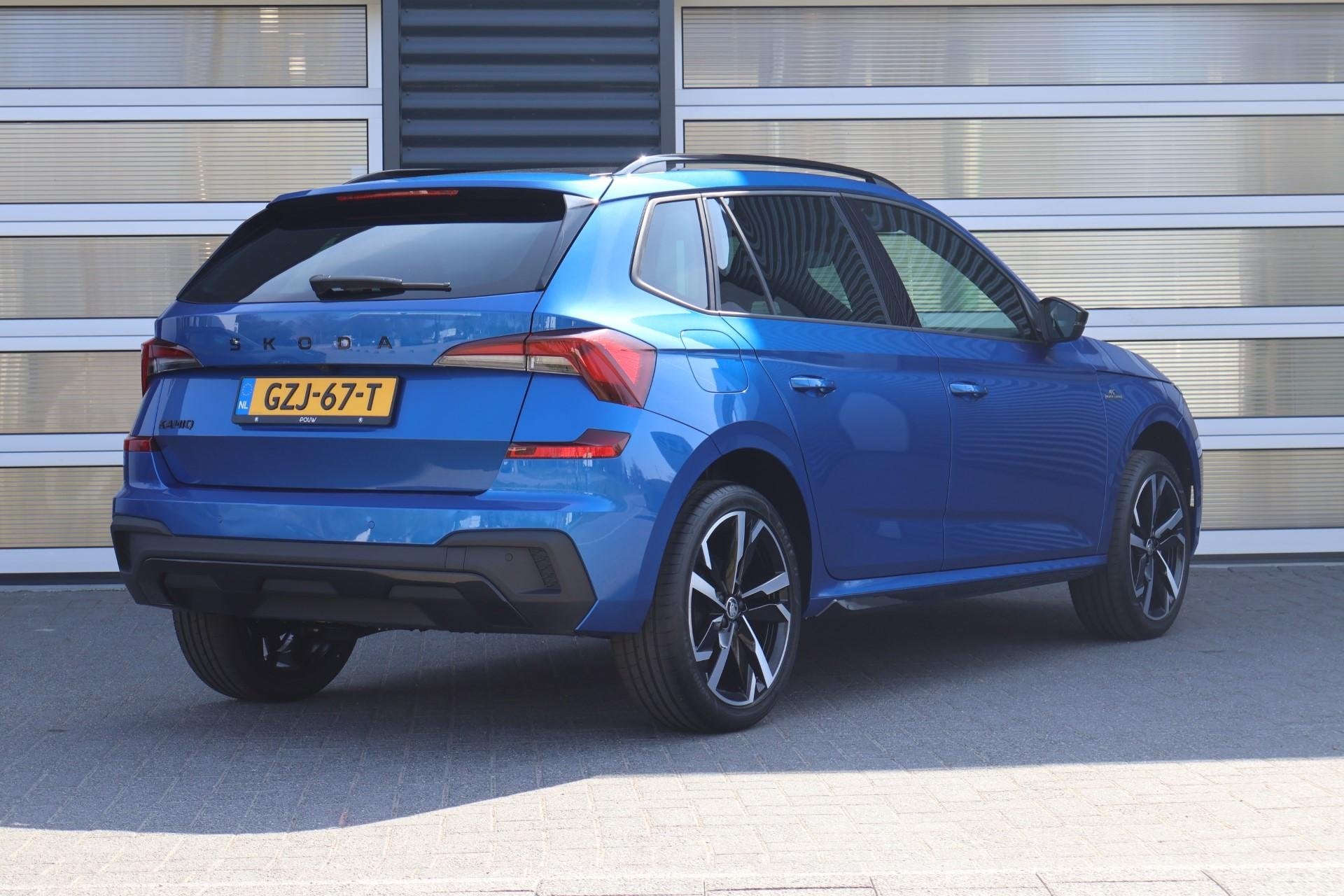 Skoda Kamiq 1.0 TSI 115pk Monte Carlo | Adaptive Cruise | Na, Auto's, Skoda, Voorwielaandrijving, 12 maanden, Euro 6, Blauw