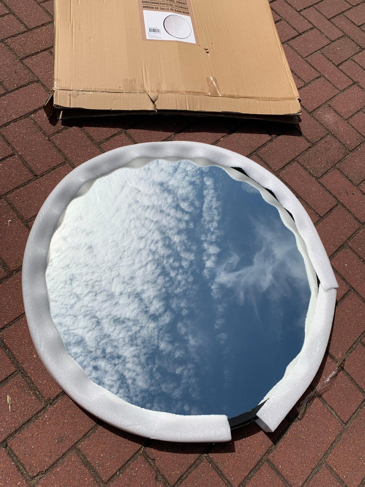 Ronde badkamerspiegel 80 cm - opknapper, Ophalen, Rond, Zo goed als nieuw, 75 tot 100 cm