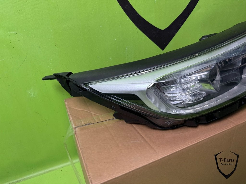 Kia stonic Rechts koplamp 92102H8500 NIEUW origineel LED lam, Auto-onderdelen, Verlichting, Kia, Heolleung-ro 12
06797  Seoul