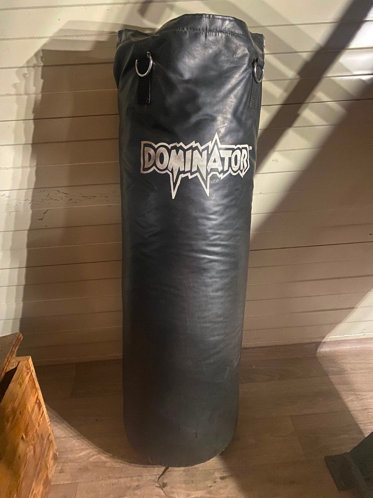 Dominator Bokszak - Zwart, Sport en Fitness, Boksen, Ophalen of Verzenden, Gebruikt, Bokszak