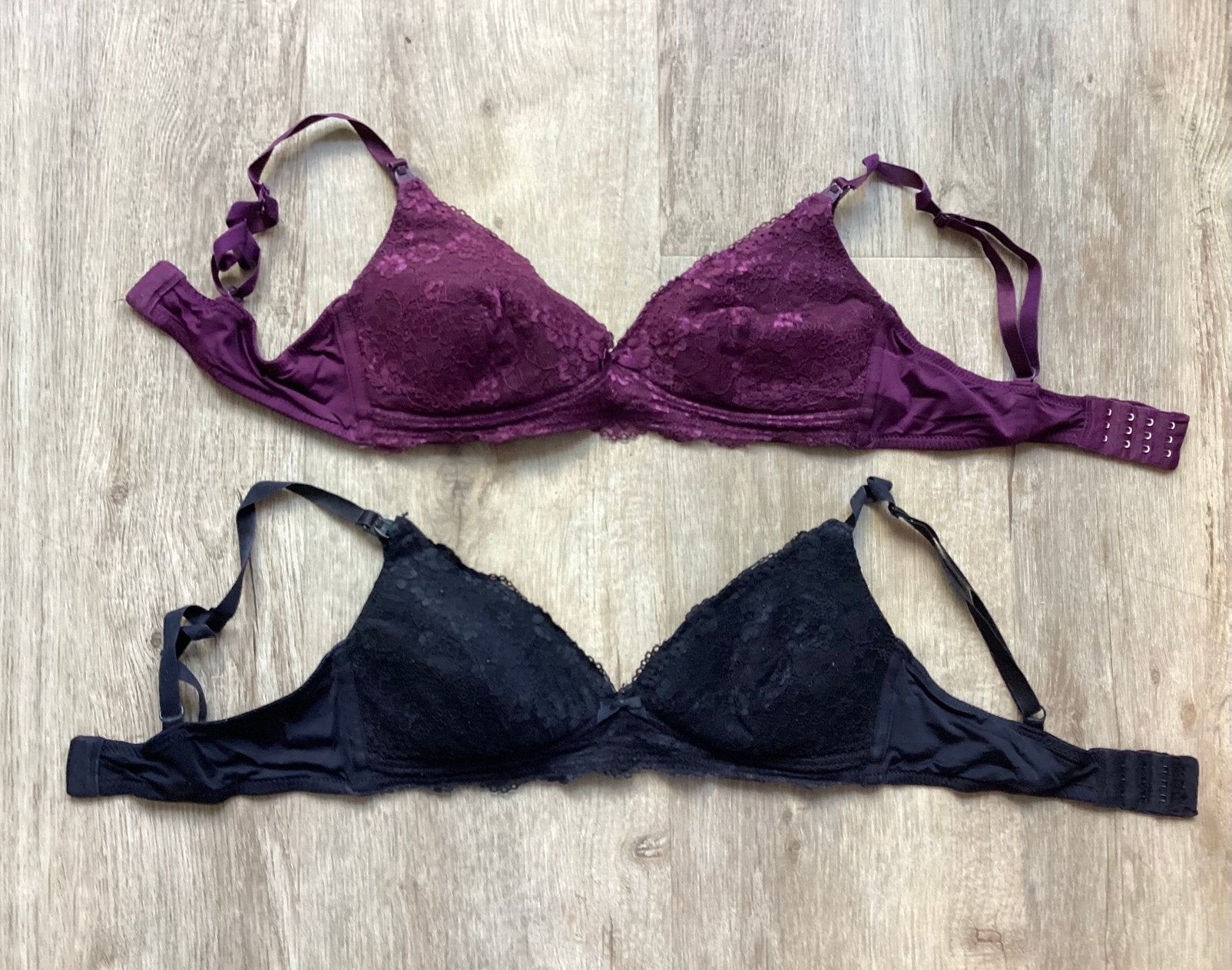 Twee voedingsbh’s met kant (75C), Ophalen of Verzenden, Gedragen, Zwart, Lingerie of Zwemkleding