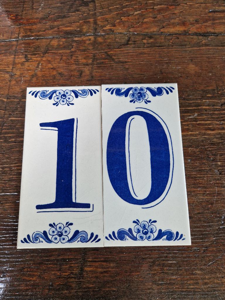 huisnummer 1 of 10 tegeltje, Antiek en Kunst, Ophalen of Verzenden
