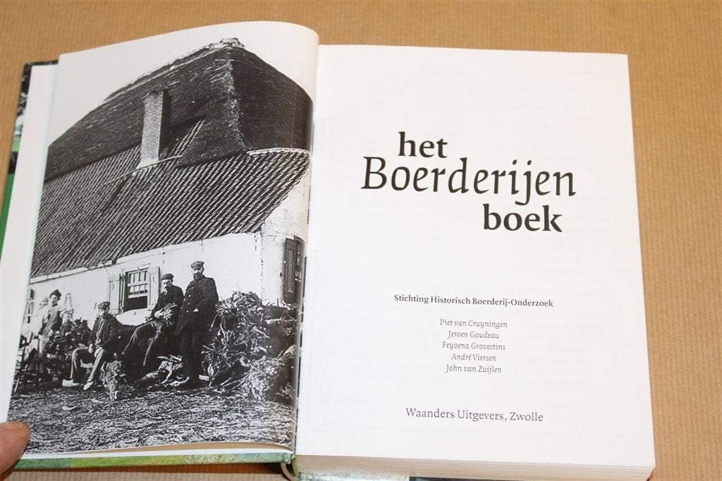 Het Boerderijenboek — Nederland — Fotoboek, Boeken, Ophalen of Verzenden, Zo goed als nieuw