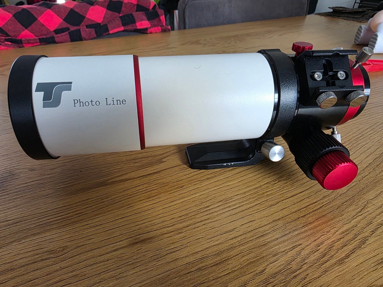 TS-Optics PhotoLine 60mm f/6 FPL53 ED Apochromat Refractor, Ophalen