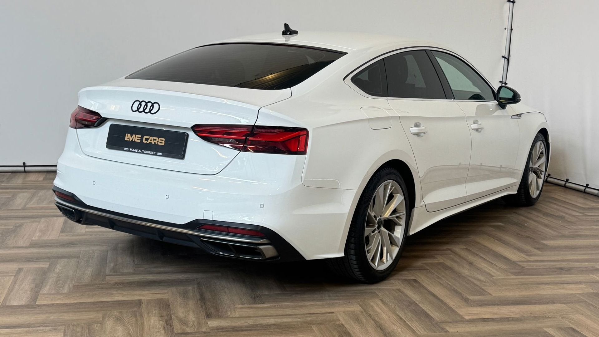 Audi A5 Sportback 40 TFSI Launch edition Business|NAP|AUTOMA, Auto's, Stof, Gebruikt, 1984 cc, 1465 kg