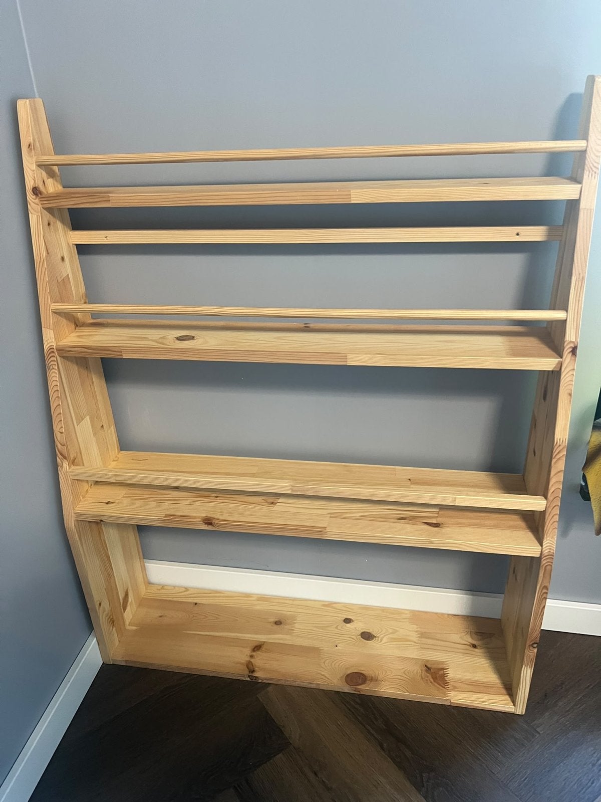 Houten kinderboekenrek - Zo goed als nieuw, Ophalen, Met plank(en), 100 tot 150 cm, 50 tot 100 cm