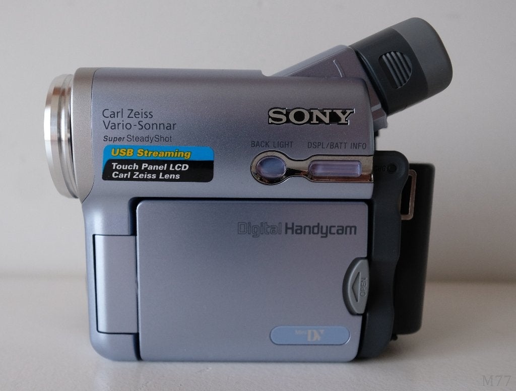 Sony DCR-TRV14E Mini-DV Camcorder (Alleen Speler), Mini dv, Gebruikt, Ophalen of Verzenden, 8 tot 20x