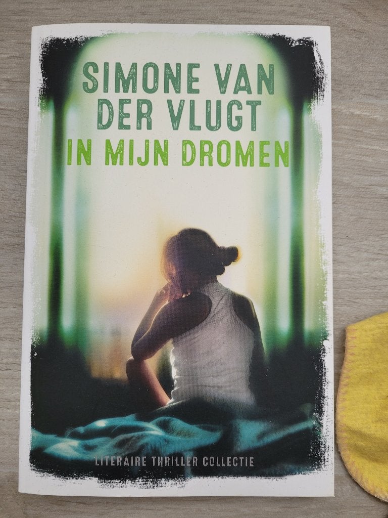 In mijn dromen van Simone van der Vlugt, Simone van der Vlugt, Ophalen of Verzenden, Zo goed als nieuw, Nederland