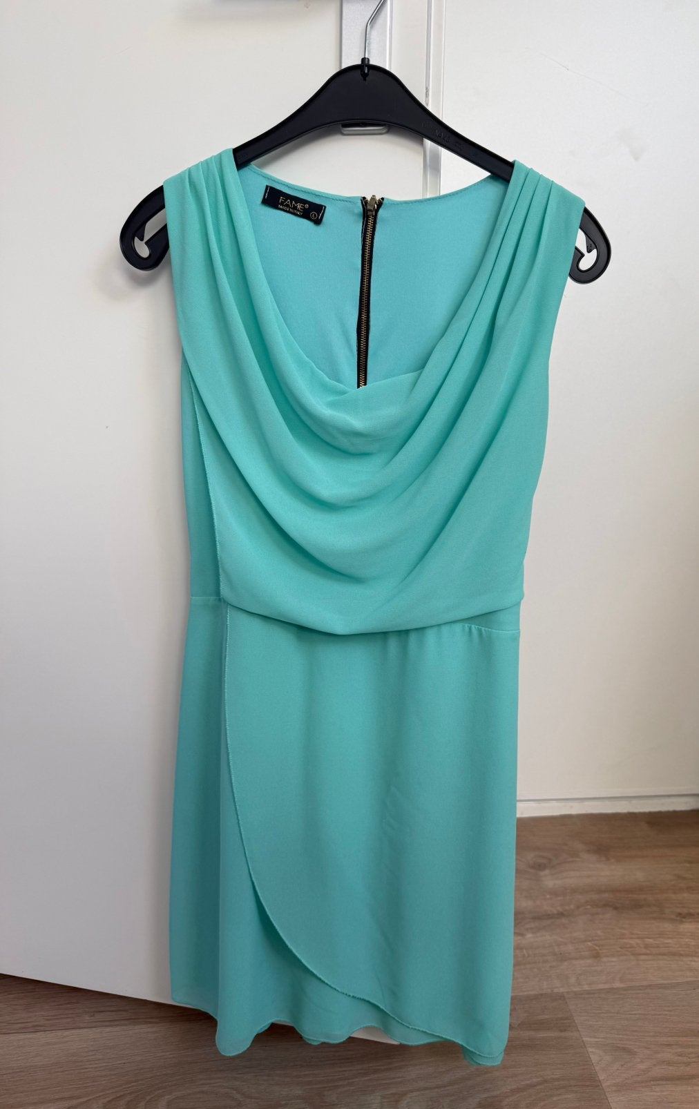 Prachtig jurkje - Turquoise/mintgroen - Fame - maat L, Kleding | Dames, Jurken, Ophalen of Verzenden, Zo goed als nieuw, Maat 42/44 (L)