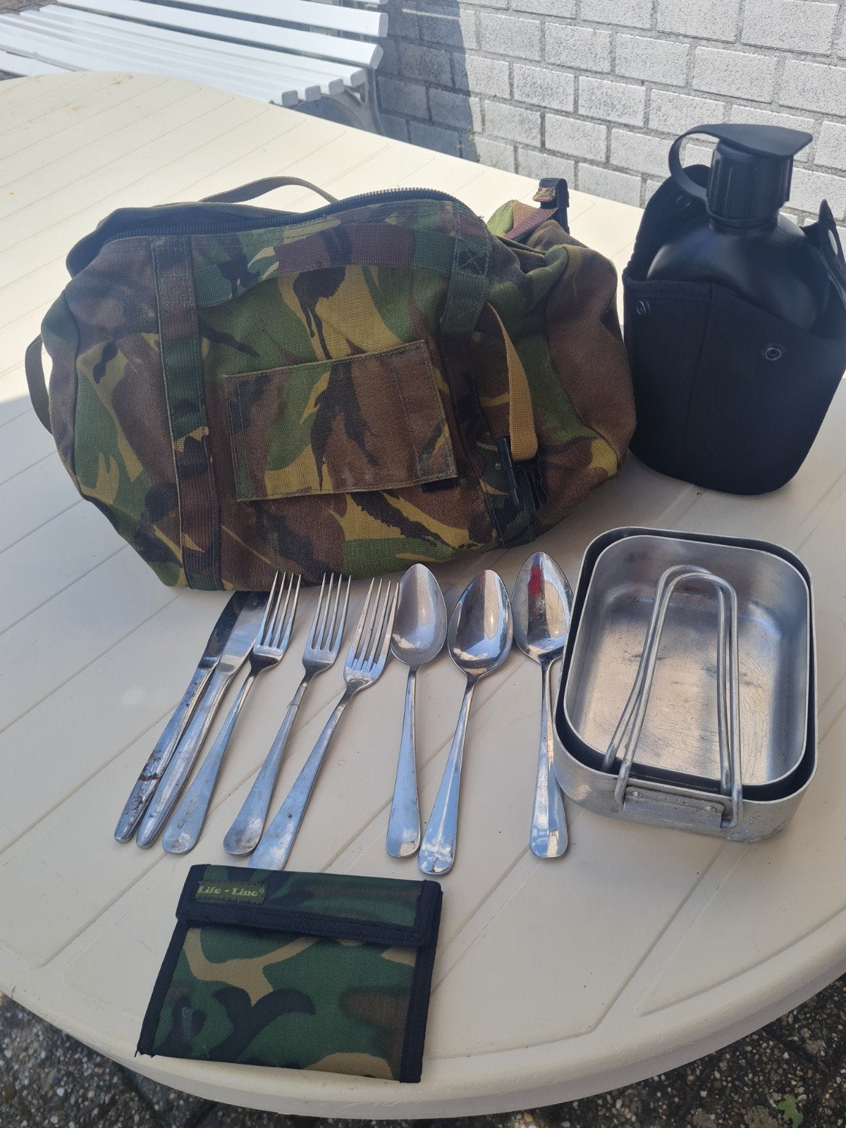 Militair eetgerei set met tas en veldfles, Verzamelen, Ophalen of Verzenden, Landmacht, Overige gebieden, Overige typen