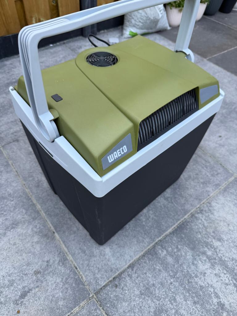 WAECO CoolFun 12V Elektrische Koelbox 25L / Auto / Camper, Caravans en Kamperen, Koelboxen, Ophalen, Zo goed als nieuw, Koelbox