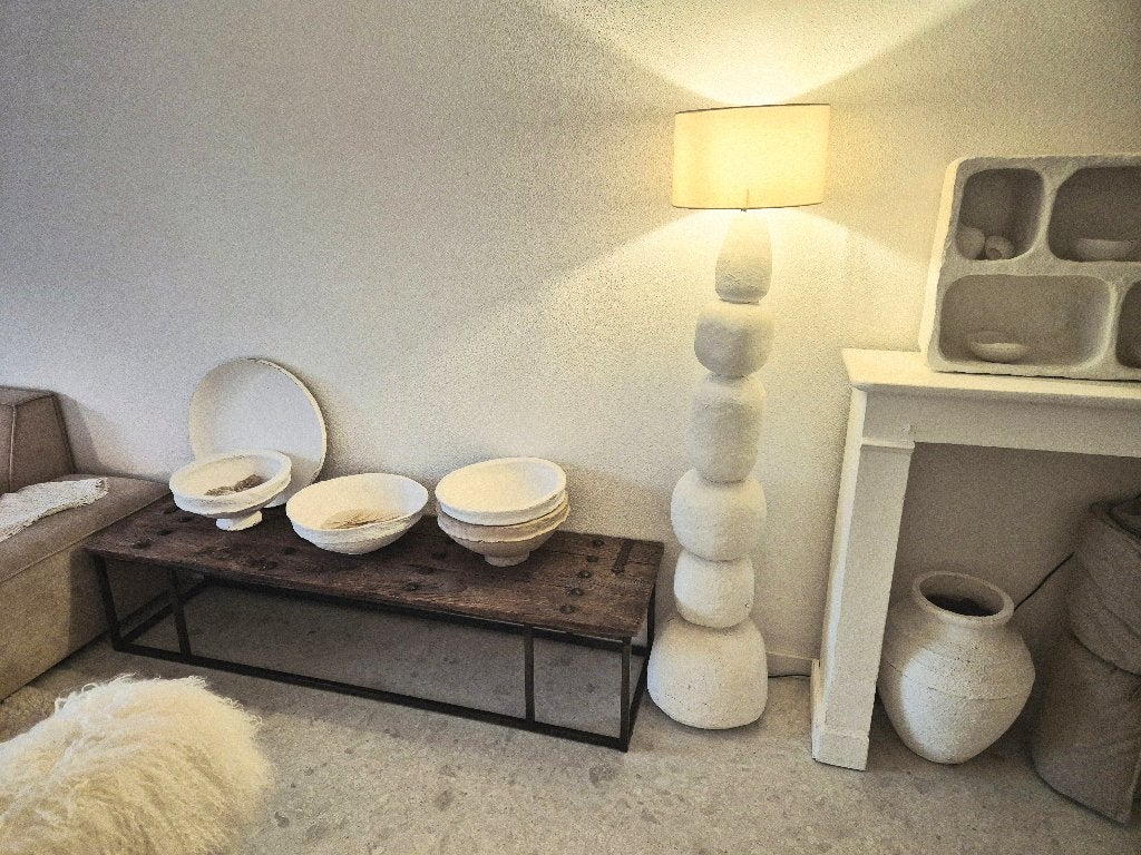 Elmwood salontafel uit India gemaakt van hout oude deur, Ophalen, Zo goed als nieuw, Aura Peeperkorn Japandi Scandinavisch Loft Studio85 VT Wonen