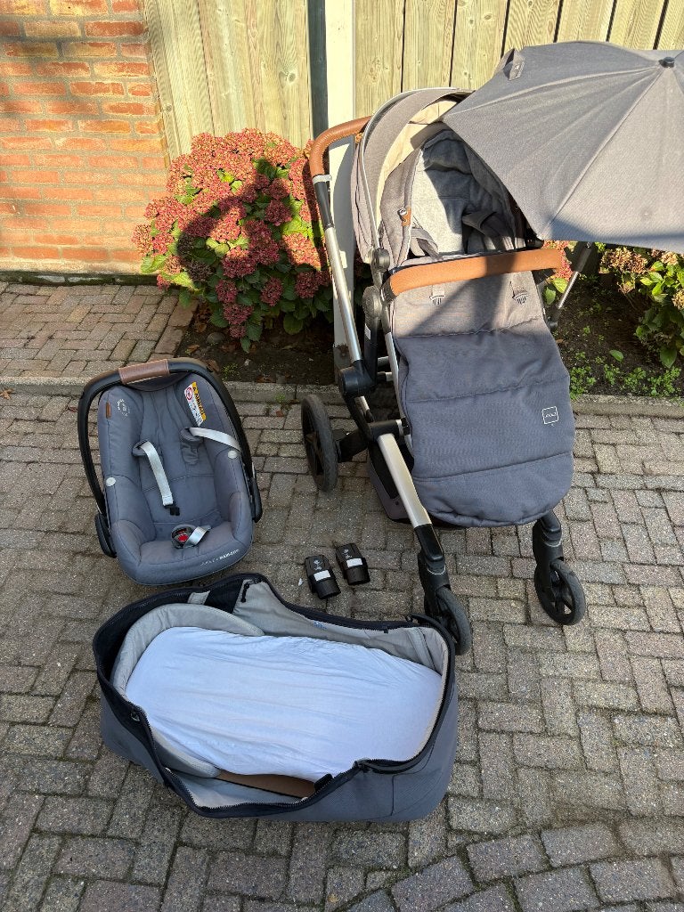 Joolz Day+ kinderwagen - compleet en van alles extra., Gebruikt, Met autostoeltje, Ophalen, Kinderwagen