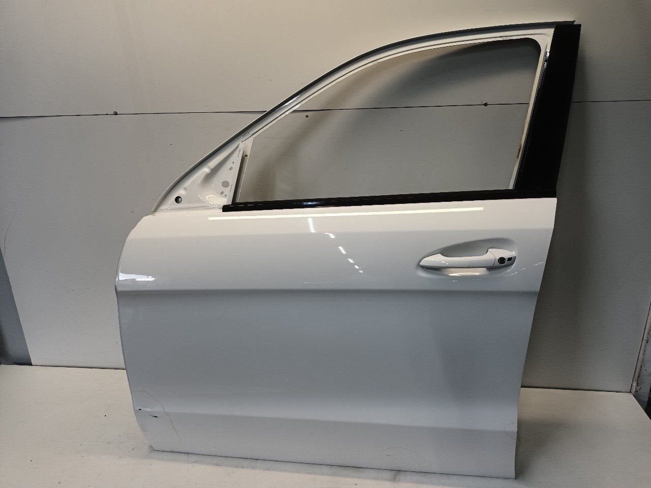 Portier links voor Mercedes-Benz GLE, Auto-onderdelen, Carrosserie en Plaatwerk, Onderdelen@venauto.nl, Van der Ven Autorecycling B.V.