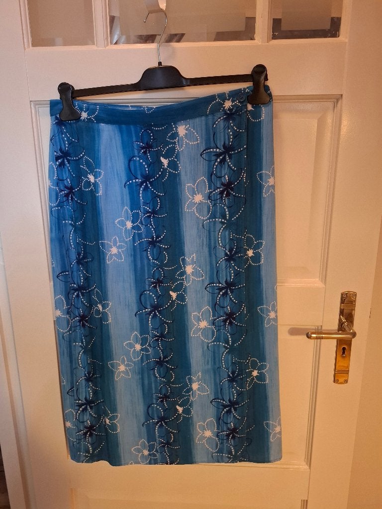 Lange wikkelrok, Kleding | Dames, Blauw, Maat 42/44 (L), Ophalen of Verzenden, Zo goed als nieuw