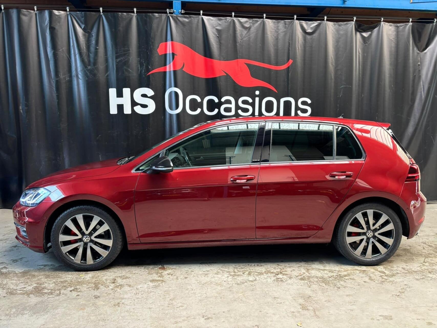 Volkswagen Golf Golf 1,5 TSI BlueMotion Technology btw auto, Auto's, Dealer onderhouden, Stof, Bedrijf, 1240 kg