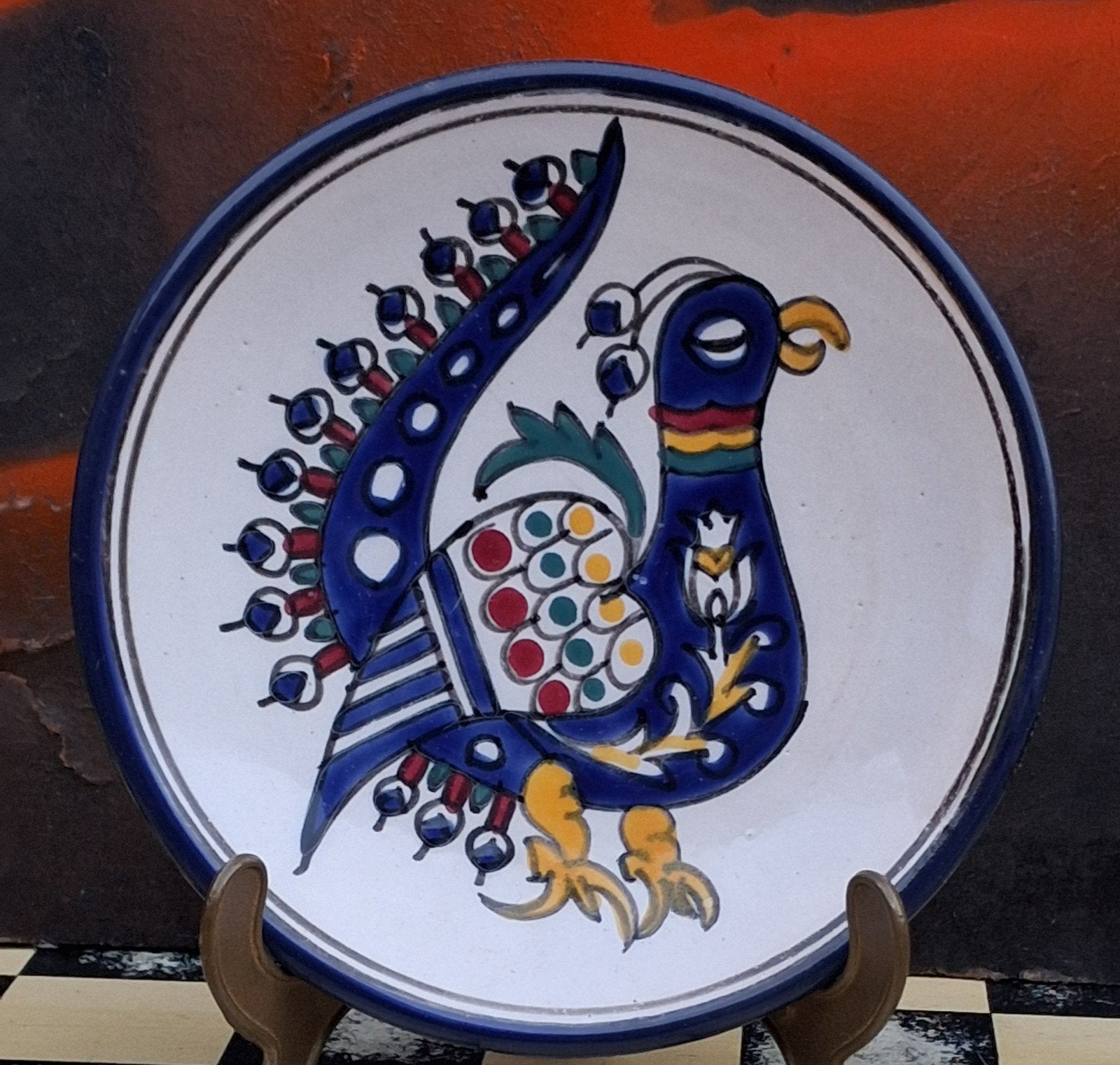 Wandbord. Pauw. Handpainted.  Noord Afrika? 18.5 cm., Antiek en Kunst, Antiek | Wandborden en Tegels, Ophalen