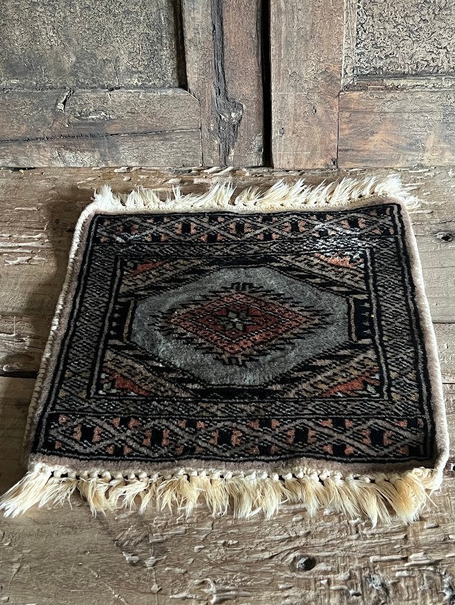 Vintage Perzisch tapijtje, Ophalen of Verzenden