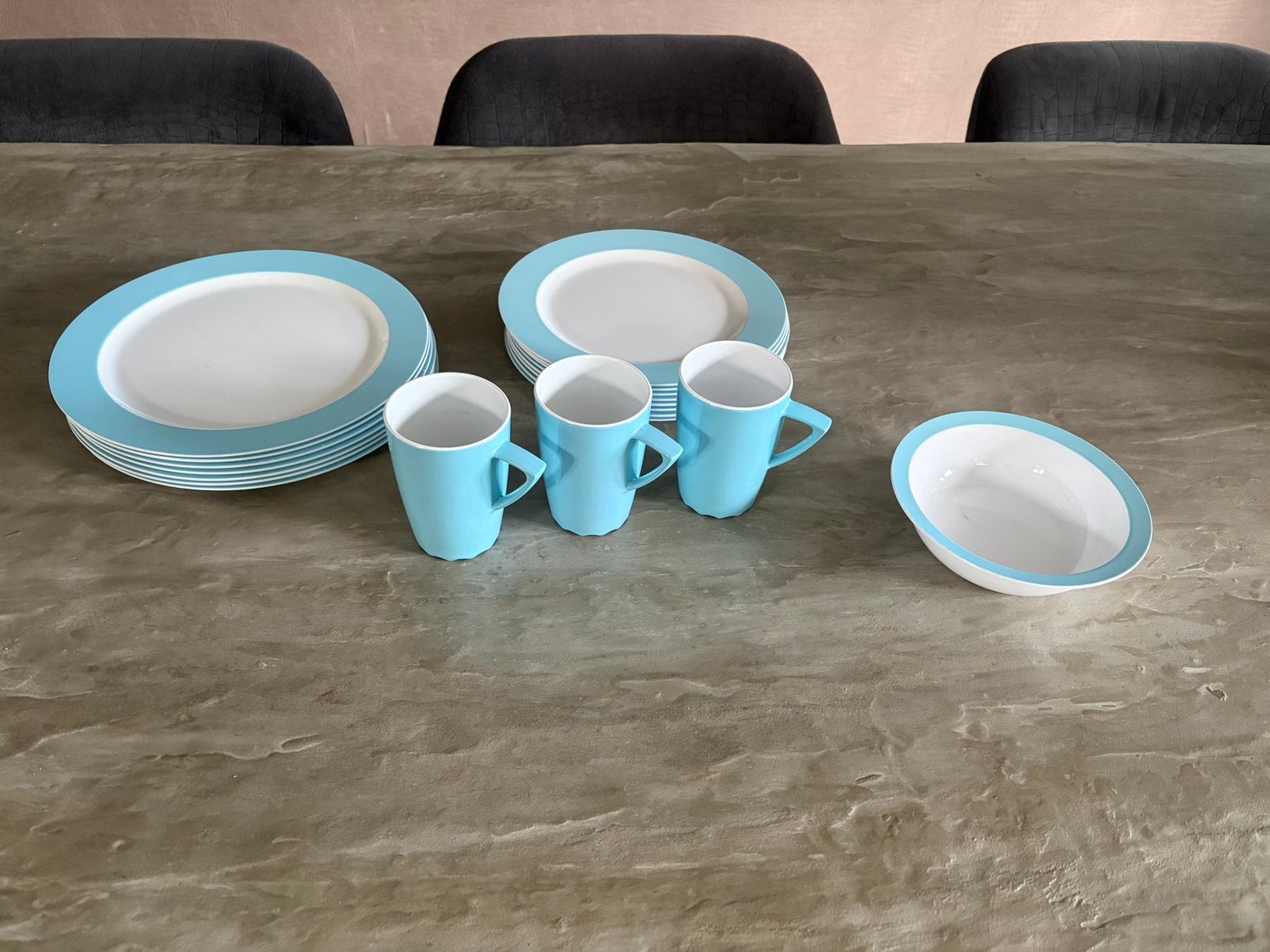 Camping servies licht blauw met wit, Caravans en Kamperen, Ophalen of Verzenden, Zo goed als nieuw